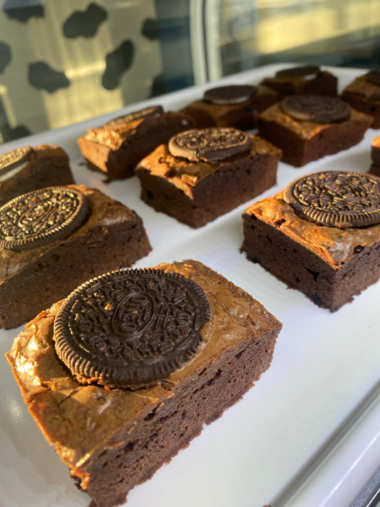 Cookies N' Cream Brownies - Lactation Brownies